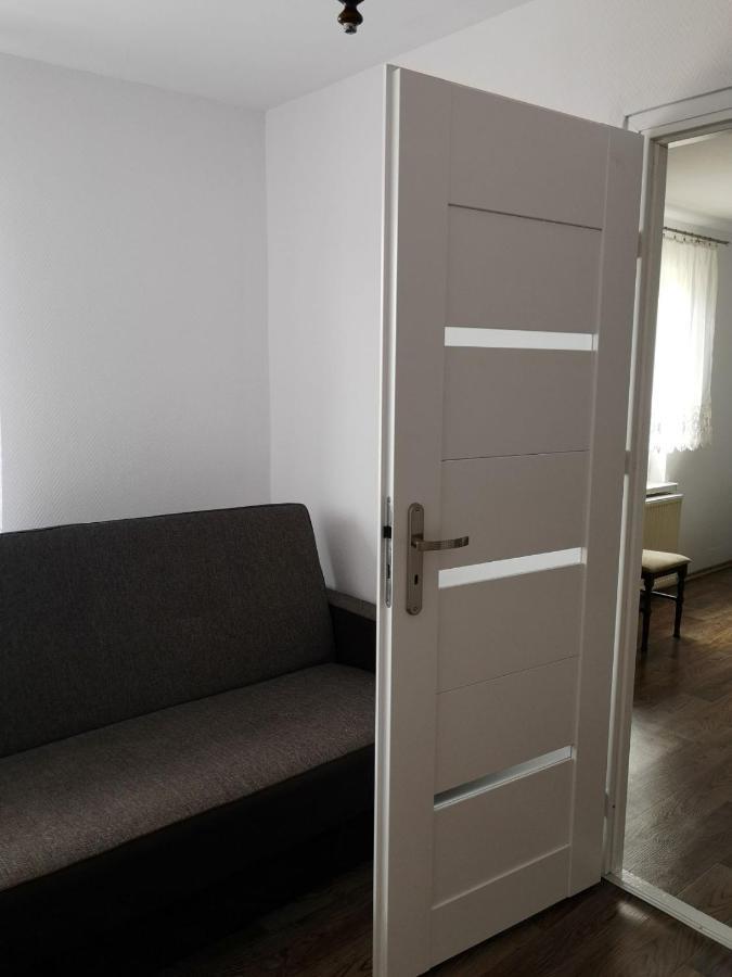 Pokoj Przy Jeziorze Daire Wizajny Dış mekan fotoğraf